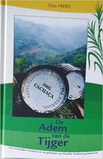 Cachaça. De adem van de tijger 9789082108019 Stijn Hiers, Verzenden, Zo goed als nieuw, Stijn Hiers