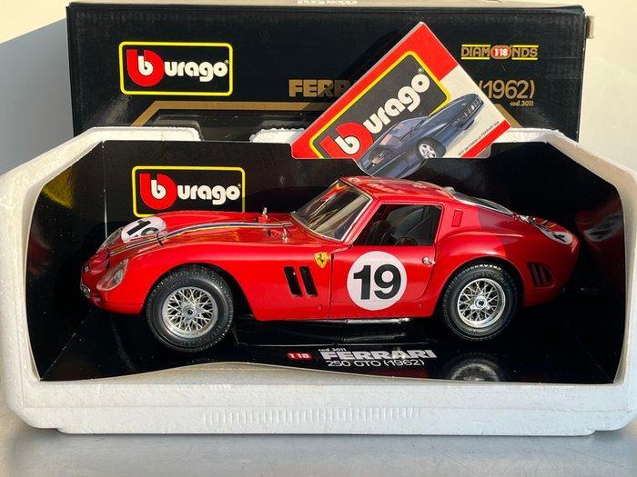 Diamond collection by Bburago 1:18 - Model raceauto -, Hobby en Vrije tijd, Modelauto's | 1:5 tot 1:12