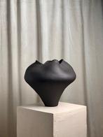 LEA STUDIOS - Valentina Cojocaru - sculptuur, Ebony - 30 cm, Antiek en Kunst