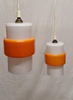 Lamp - Opaline glas - Set van twee hanglampen