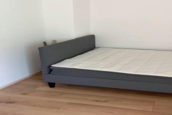 Kamer Van der Woudendijk in Den Haag, Huizen en Kamers, Kamers te huur, 20 tot 35 m², Den Haag