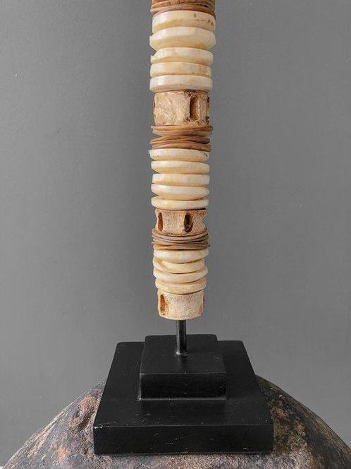 Geen veilingprijs - Lumi Money Stick Bot - Evechinus, Antiek en Kunst, Kunst | Designobjecten