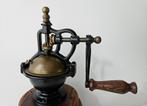 Zeldzaam model - Koffiemolen - Hout