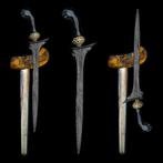 Majestueuze, antieke, PB Sinom Robyong keris, kris - krissen, Ophalen of Verzenden