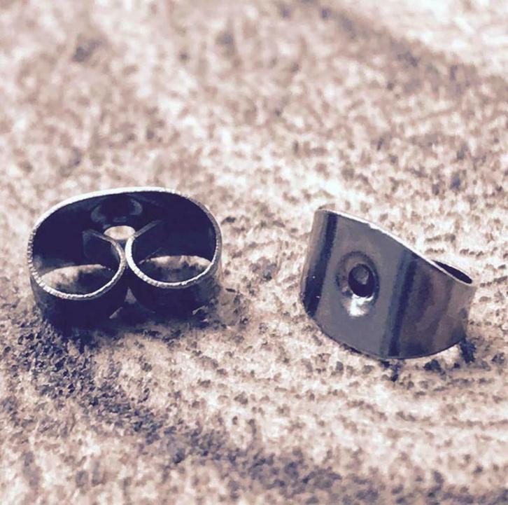 Achterkantjes Stoppers oorbellen chirurgisch staal per paar, Sieraden, Tassen en Uiterlijk, Oorbellen, Knopjes of Stekers, Zilver