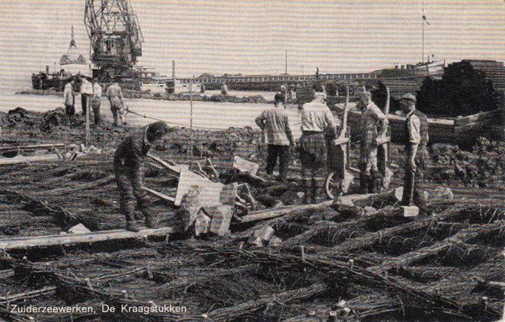 ZUIDERZEEWERKEN - Kraagstukken, Verzamelen, Ansichtkaarten | Nederland, Verzenden