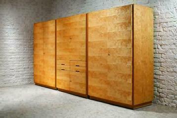 Ruime  Kledingkasten Set 1935, Elegant Tijdloos Design beschikbaar voor biedingen