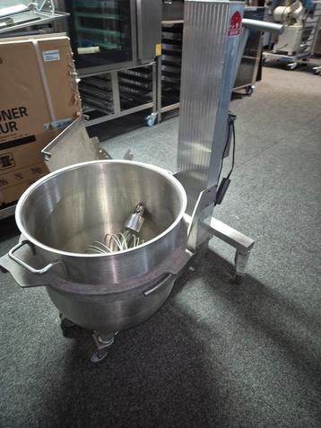 Bakkerij Amsterdam-Zuid veiling bakkerij inventaris beschikbaar voor biedingen