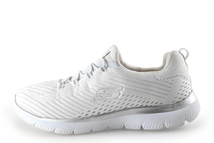 Skechers instappers in maat 37 Wit | 10% korting, Kleding | Dames, Schoenen, Wit, Zo goed als nieuw, Instappers, Verzenden