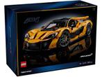 LEGO Technic - McLaren P1™ - 1:8 schaalmodel met V8-motor en, Verzenden, Zo goed als nieuw