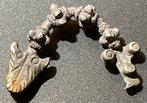 Oud-Grieks Zilver Vroege Bow Brooch met Vertebrae-achtig