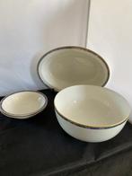 Wedgwood - Schaal (4) - Cantata - Porselein, Bone China -, Antiek en Kunst