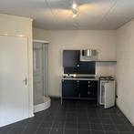 Gestoffeerde studio met eigen keuken en douche in Bennekom, Huizen en Kamers, 20 tot 35 m², Overige regio's