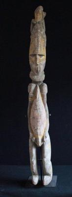 Klassieke Wapinyam 172 cm (Yamgeest) Sculptuur van de Abelam