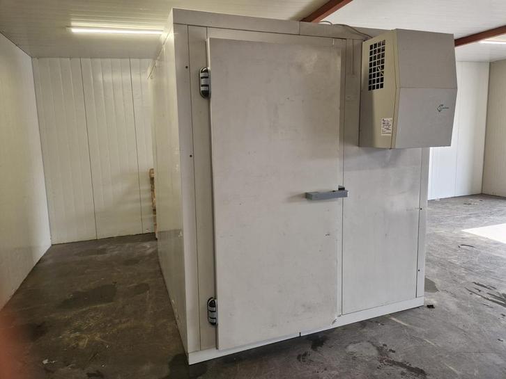 Koelcel 191 x 191 x 211 cm stekker klaar, Zakelijke goederen, Horeca | Keukenapparatuur, Koelen en Vriezen