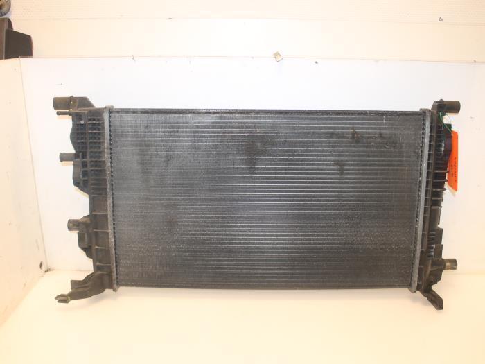 Radiateur Renault Megane O132502, Auto-onderdelen, Airco en Verwarming, Ophalen of Verzenden