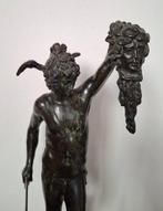 Dal modello di Benvenuto Cellini - Beeldje, Perseo con la
