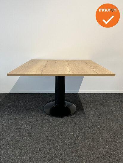 Mauforce Vierkante tafel - 120x120cm - Trompetvoet in kle..., Zakelijke goederen, Kantoor en Winkelinrichting | Kantoormeubilair en Inrichting