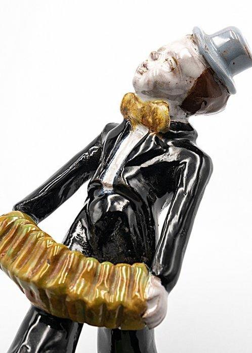 Art Deco Ceramic Figure 1920, Musician with Accordion,, Antiek en Kunst, Antiek | Glas en Kristal