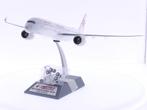 Schaal 1:200  JC Wings LH2477 China Eastern Airlines Airb..., Ophalen of Verzenden, Zo goed als nieuw