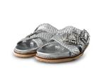 Nelson Slippers in maat 41 Zilver | 10% extra korting, Kleding | Dames, Schoenen, Slippers, Overige kleuren, Verzenden, Zo goed als nieuw
