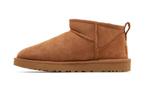 UGG Classic Ultra Mini  Chestnut  - Maat 40, UGG, Nieuw, Ophalen of Verzenden, Sneakers of Gympen