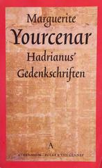 Hadrianus gedenkschriften 9789025362843 M. Yourcenar, Boeken, Verzenden, Gelezen, M. Yourcenar