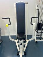 Technogym lat pull down chest press en meer  veiling, Sport en Fitness, Fitnessmaterialen, Gebruikt