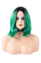 Luxe Groen Zwarte Pruik Curtain Bangs Pony Schouderlengte Ha, Ophalen of Verzenden, Nieuw, Carnaval