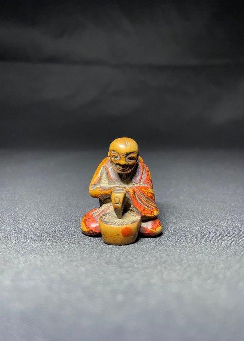 Netsuke uit de Edo-periode – ambachtsmanfiguur van boxhout, Antiek en Kunst, Antiek | Overige Antiek