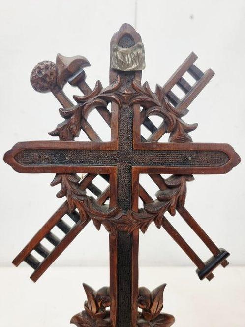 Kruis - Hout - 1850-1900, Antiek en Kunst, Kunst | Niet-Westerse kunst