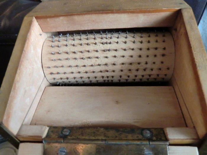 Snijmachine - La Rapida No2 - Hout, Metaal - Grattugia, Antiek en Kunst, Antiek | Keukenbenodigdheden