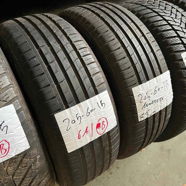2 x Minerva 205-60-15 Zomerbanden 7,5mm, Auto-onderdelen, Banden en Velgen, 15 inch, Zomerbanden, 205 mm, Personenwagen, Gebruikt