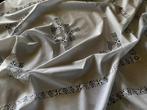Tafelkleed  - 1.35 m - 1.3 m, Antiek en Kunst, Antiek | Kleden en Textiel