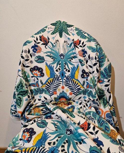 Exclusieve art-decostoffering met lemuren en papegaaien -, Antiek en Kunst, Antiek | Kleden en Textiel