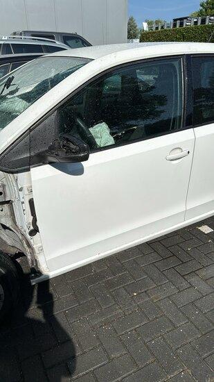 VW UP Deur portier linksvoor wit LB9A beschikbaar voor biedingen