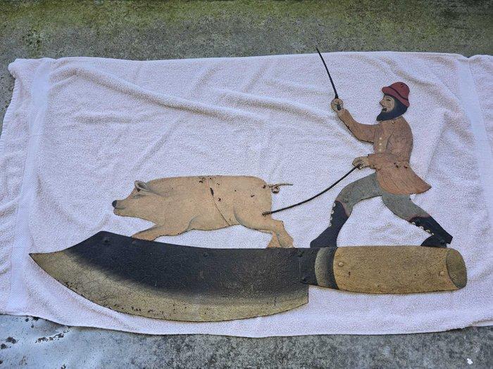Man met varken op slee - Reclamebord - Wit metaal, Antiek en Kunst, Curiosa en Brocante