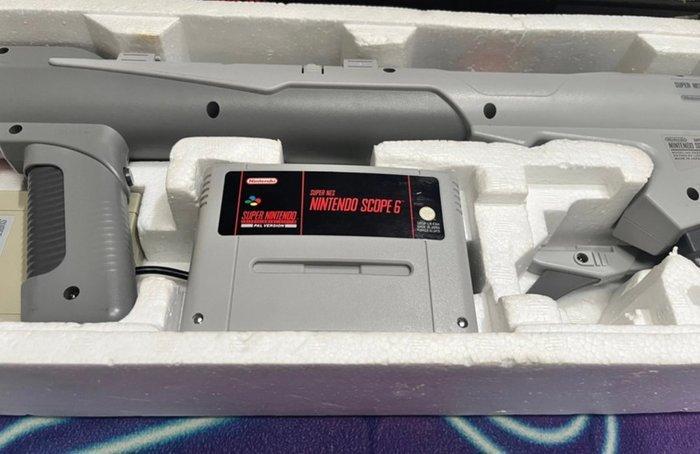 Nintendo - Snes - Super Nintendo Scope 6 Lightgun PAL, Spelcomputers en Games, Spelcomputers | Overige Accessoires