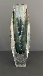 Vaas - Achthoekig - Glas - Murano Overlay Faceted