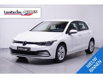 Volkswagen Golf 1.0TSI 110pk Life  NAP Rijklaar va € 261/mnd beschikbaar voor biedingen
