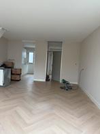 Legger gezocht? 11 euro per m2 visgraat klik leggen, Garantie, Vloerbewerking of Renovatie