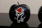 RichART - Lot de 3 pommes en hommage à Keith Haring - L, Antiek en Kunst, Kunst | Designobjecten