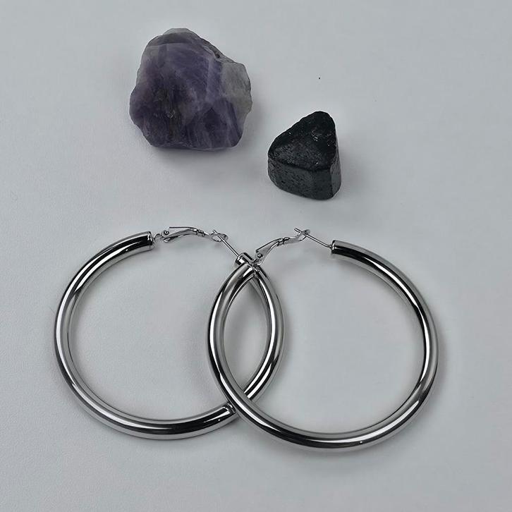 Dames oorbellen zilverkleurig grote creolen nieuw, Sieraden, Tassen en Uiterlijk, Oorbellen, Zilver, Nieuw, Overige materialen