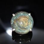 Ring van obsidiaan met hemeloog. Zeldzame variëteit Manta