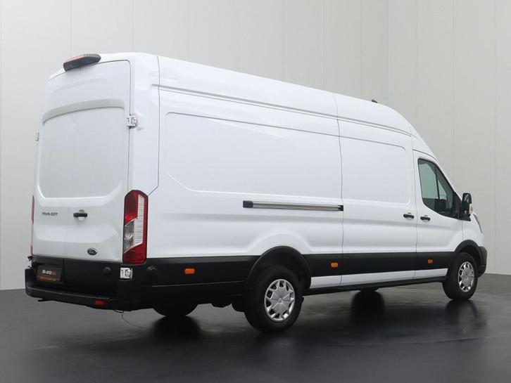 Ford Transit Bestelbus L4 H3 2023 Diesel Handgeschakeld, Auto's, Ford, Te koop, Zwart, Handgeschakeld, Financial lease, BTW verrekenbaar