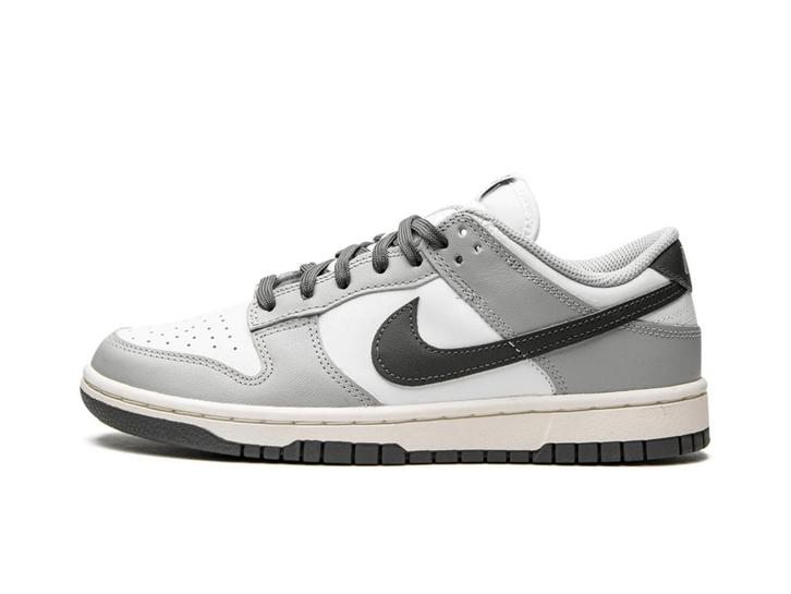 Nike Dunk Low Light Smoke Grey - Maat 40 EU, Kleding | Heren, Schoenen, Ophalen of Verzenden