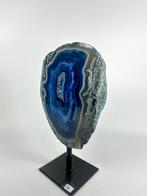 Agate with rock crystal geode on stand Geode - Hoogte: 140, Verzamelen, Mineralen en Fossielen