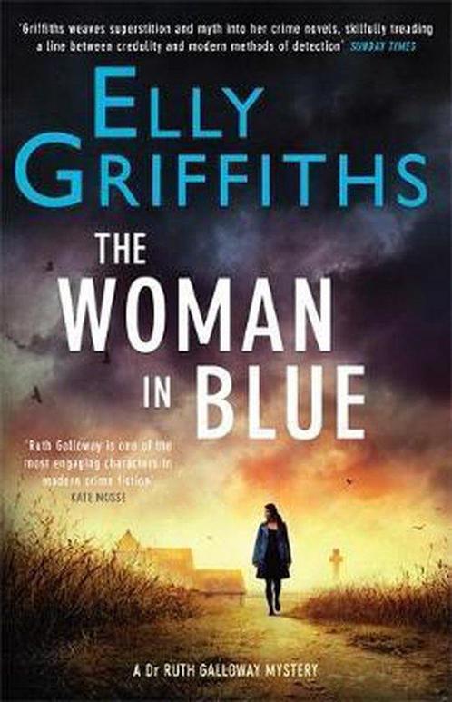 The Woman In Blue 9781784292379 Elly Griffiths, Boeken, Overige Boeken, Gelezen, Verzenden