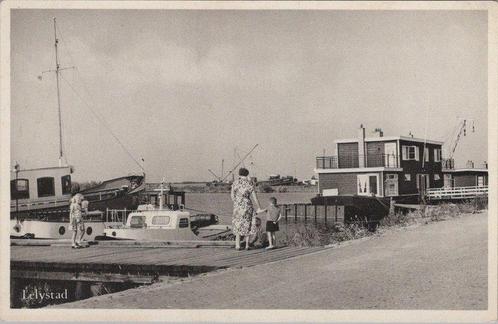 LELYSTAD - Haven, Verzamelen, Ansichtkaarten | Nederland, Verzenden