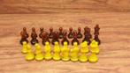 Schaakspel - Balttandamber, hars, handgemaakte schaakstukken